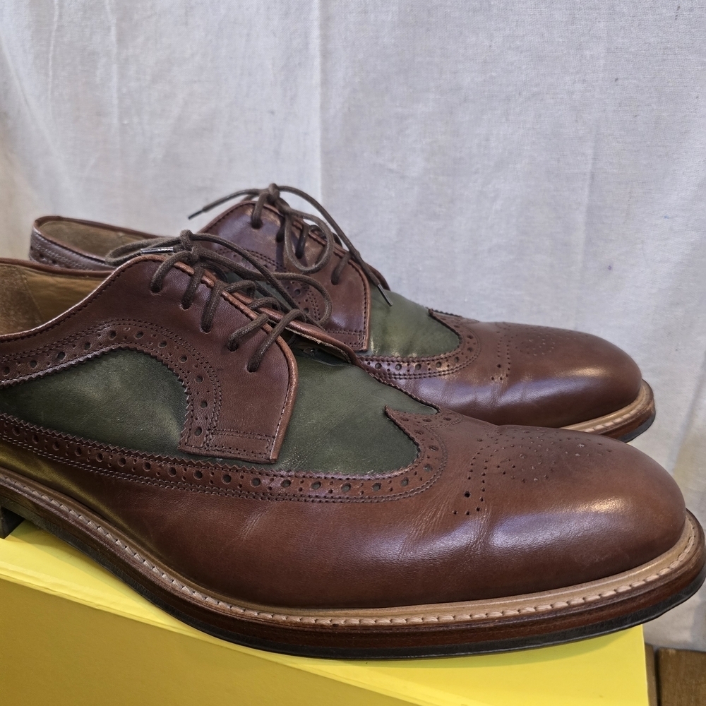 Charles Tyrwhitt Brown and Olive Oxfords - Picture 5 of 12